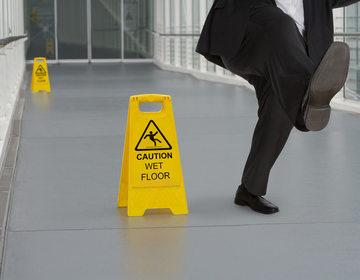 How Do Payouts Work After Slip and Fall Settlements or Lawsuits?