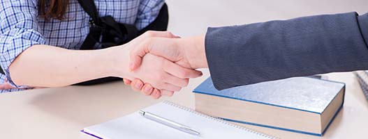 Mediar Y Negociar Para Resolver La Disputa Por Lesiones Personales