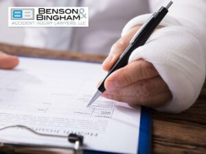 Worker reporting a work injury to employer